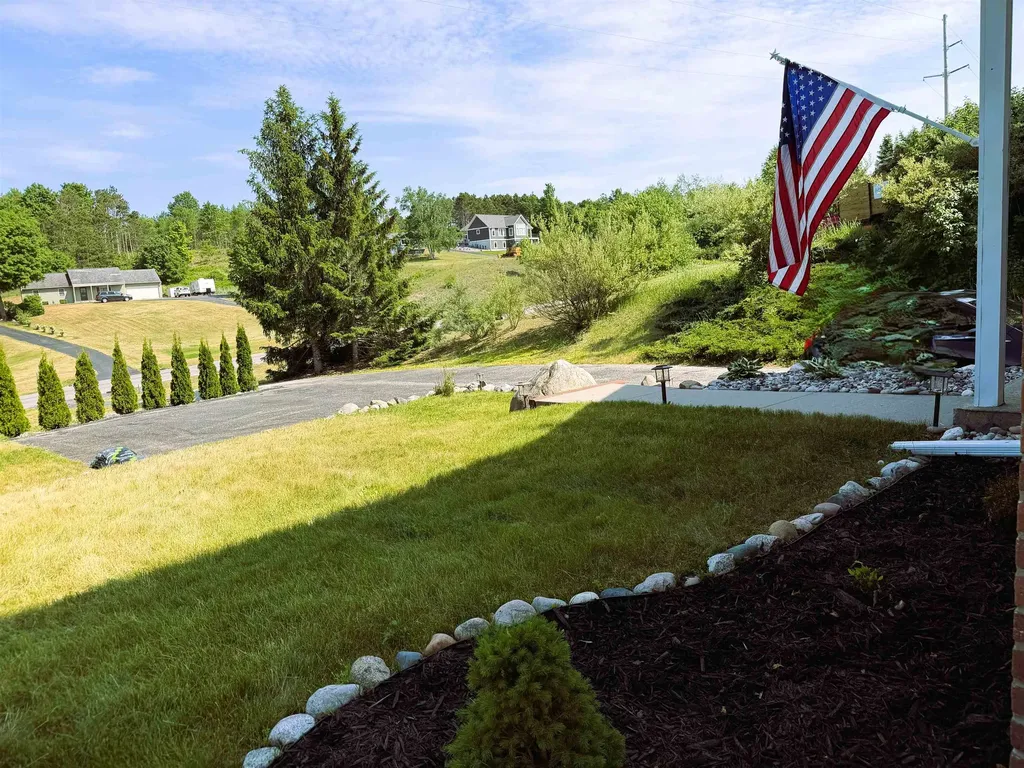7128 S Whispering Hills Drive Bingham Township MI 49684