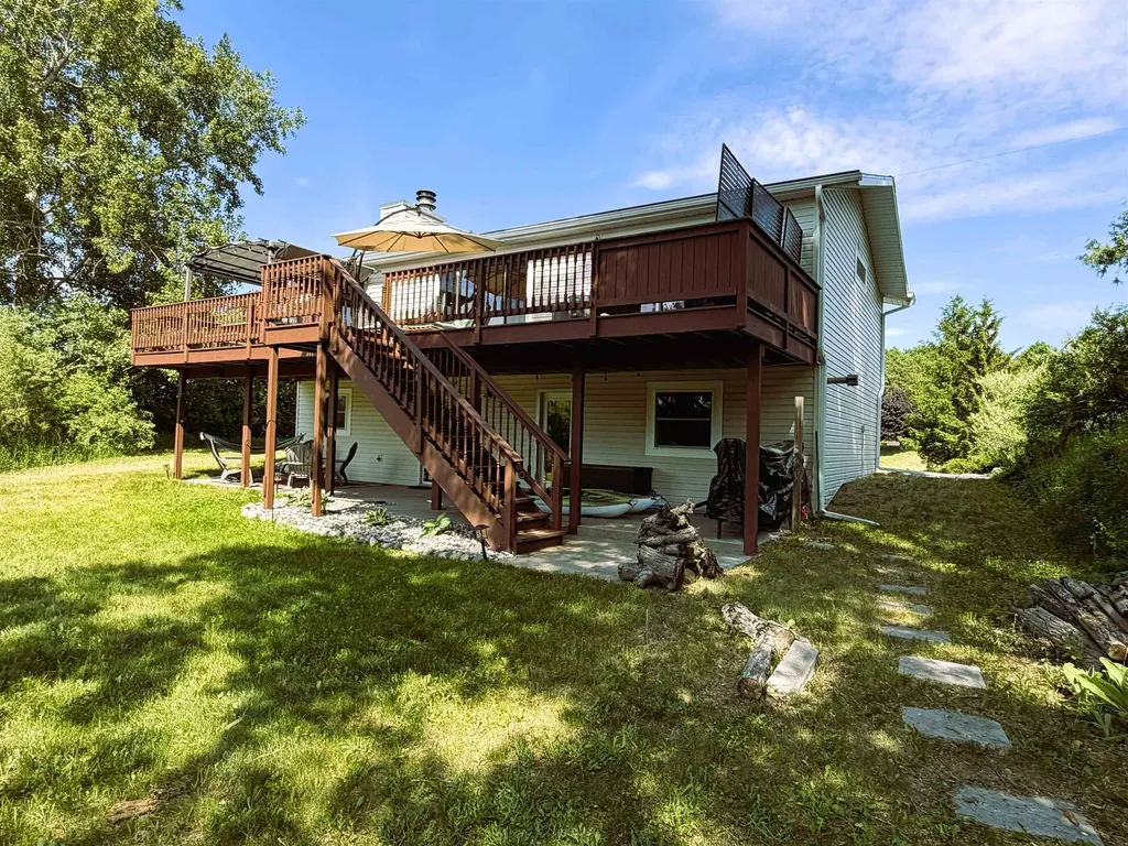 7128 S Whispering Hills Drive Bingham Township MI 49684