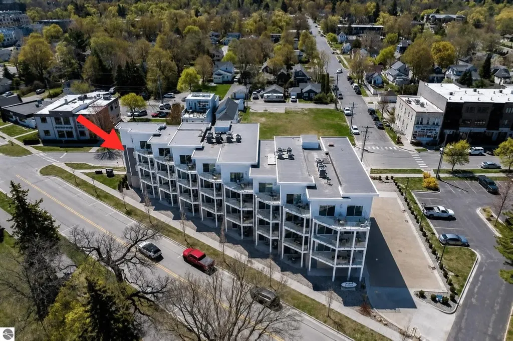 539 Bay Street Traverse City City MI 49684