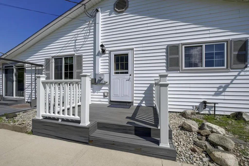 2072 E Potter Road East Bay Township MI 49696