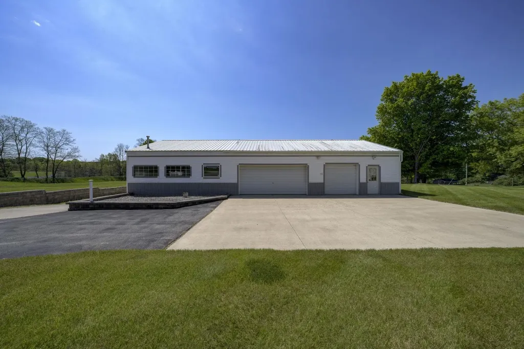 2072 E Potter Road East Bay Township MI 49696