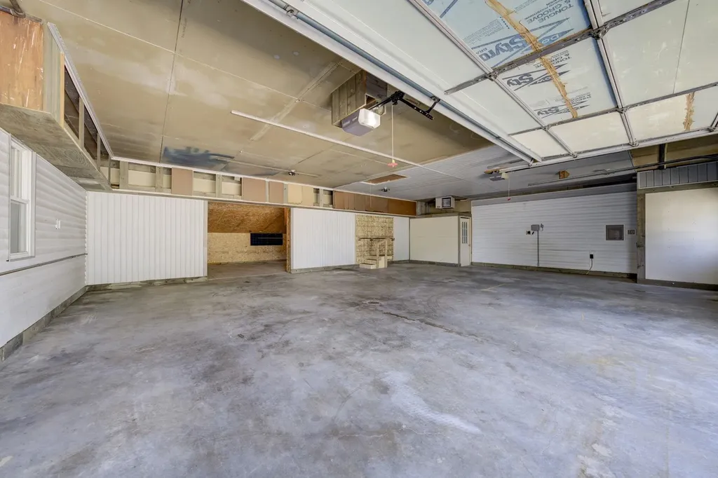 2072 E Potter Road East Bay Township MI 49696