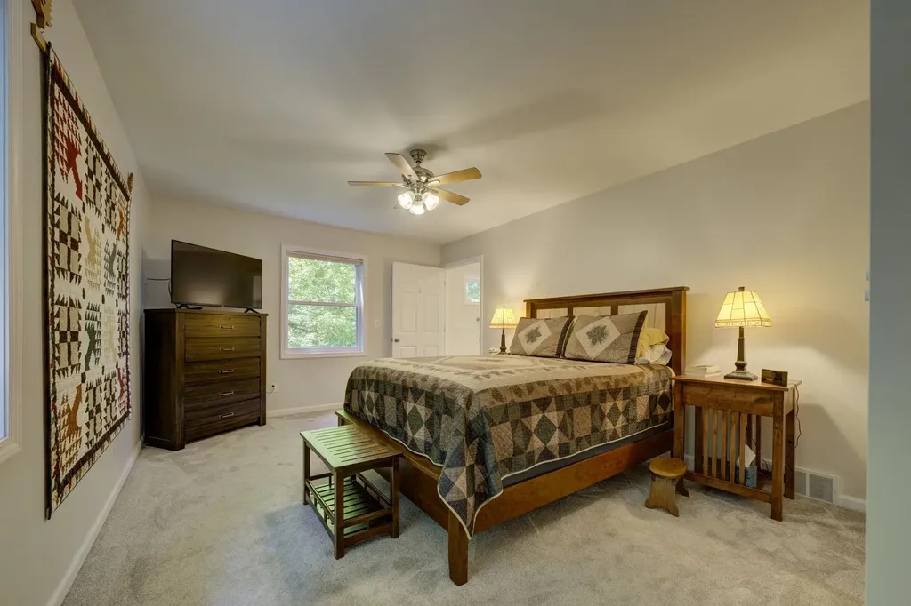 12166 E Old Orchard Trail Suttons Bay Township MI 49682