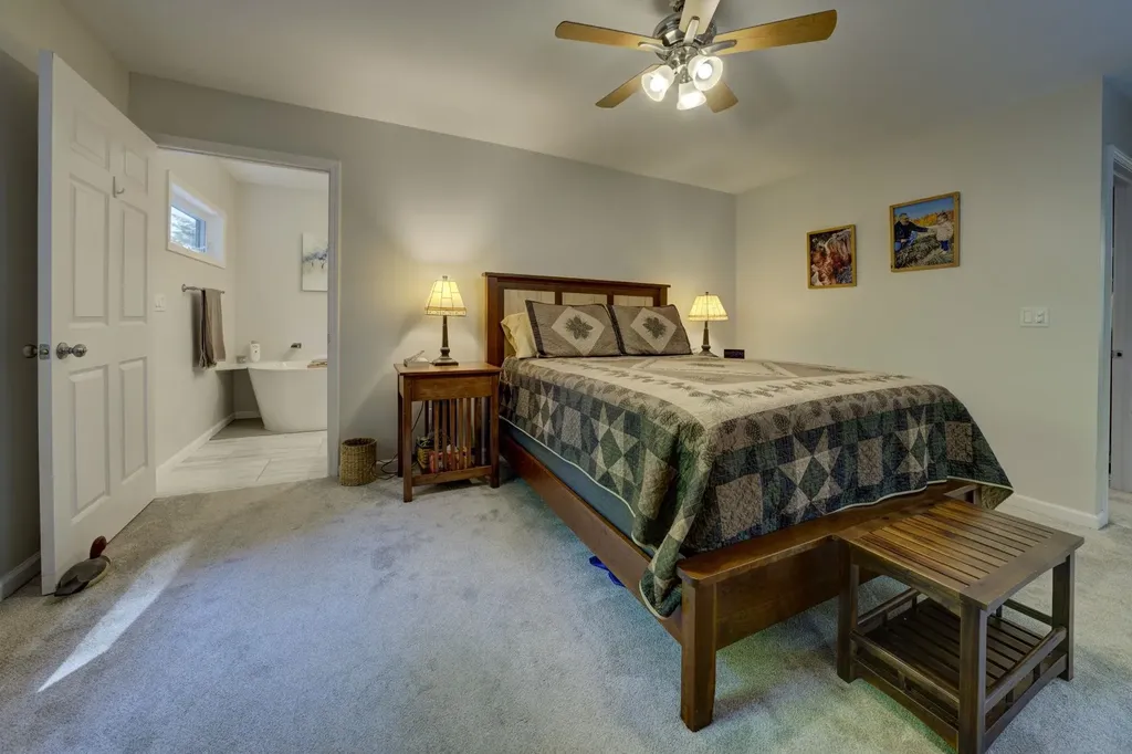 12166 E Old Orchard Trail Suttons Bay Township MI 49682
