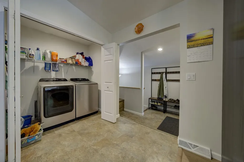 12166 E Old Orchard Trail Suttons Bay Township MI 49682