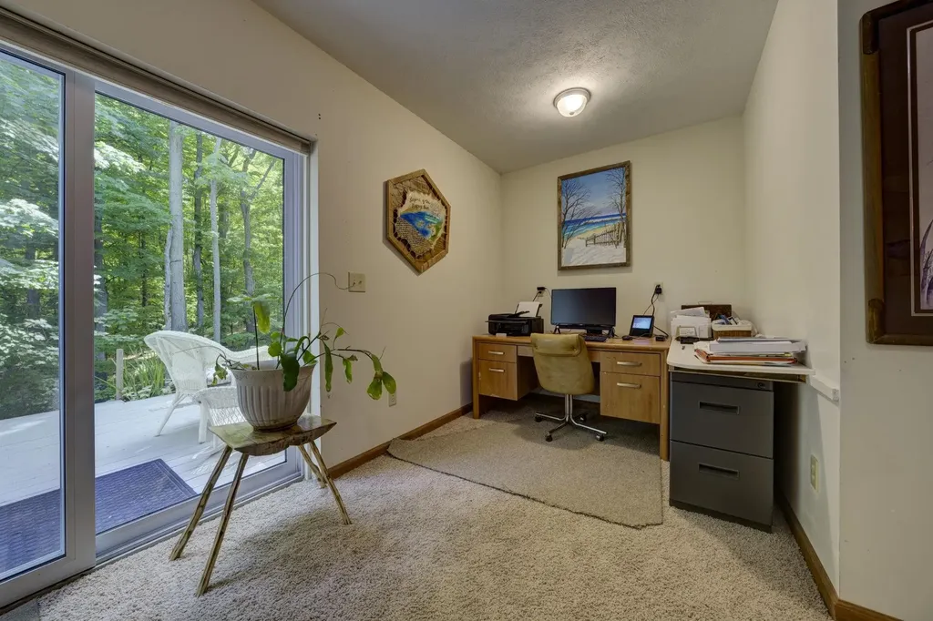 12166 E Old Orchard Trail Suttons Bay Township MI 49682