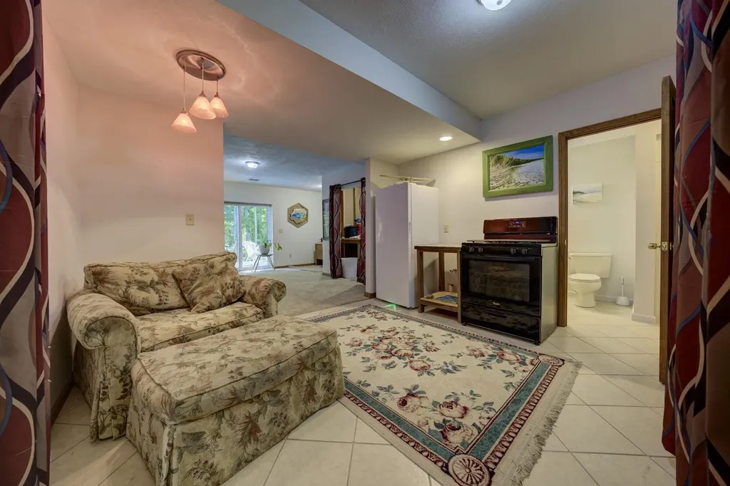 12166 E Old Orchard Trail Suttons Bay Township MI 49682