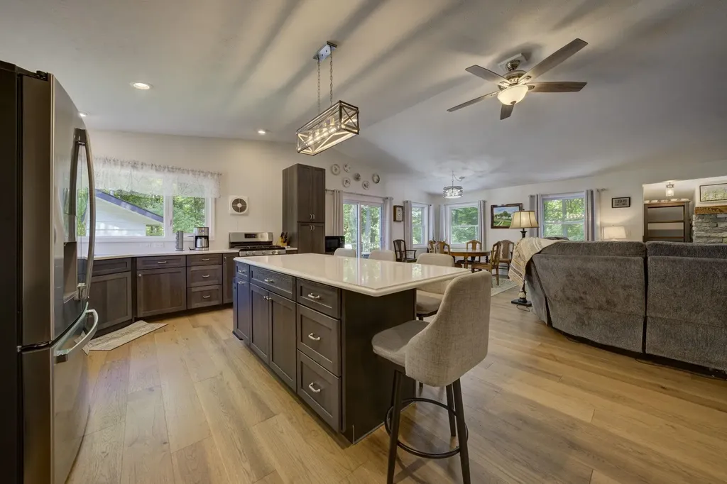 12166 E Old Orchard Trail Suttons Bay Township MI 49682