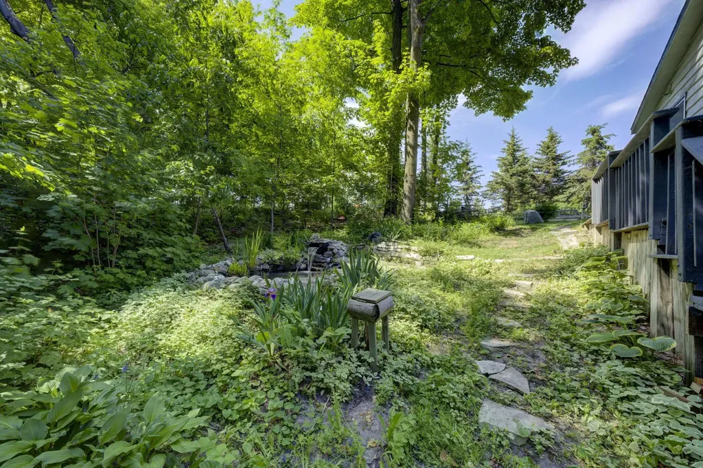 12166 E Old Orchard Trail Suttons Bay Township MI 49682