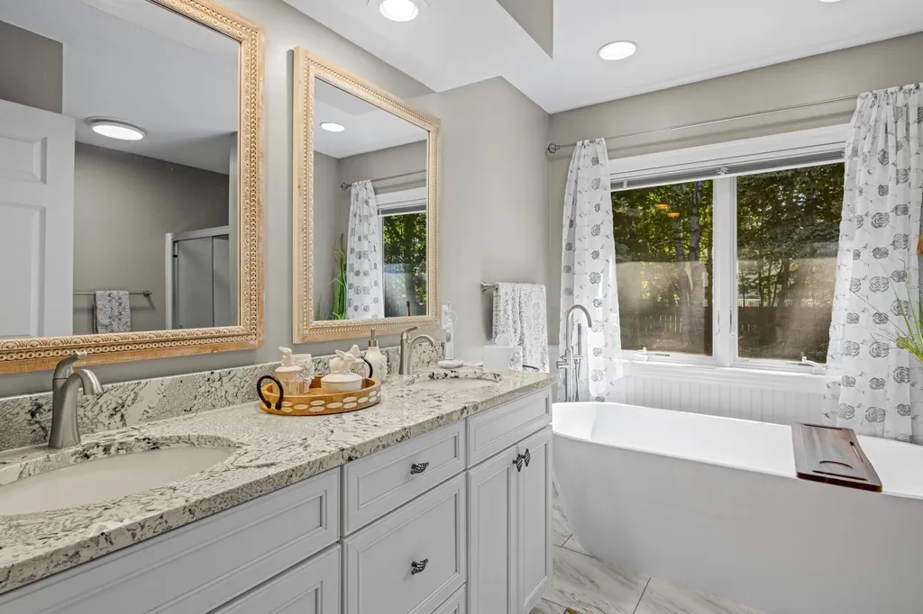 3640 Kennedy Place Acme Township MI 49690