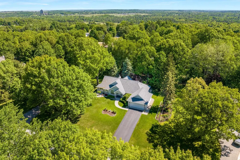 3640 Kennedy Place Acme Township MI 49690