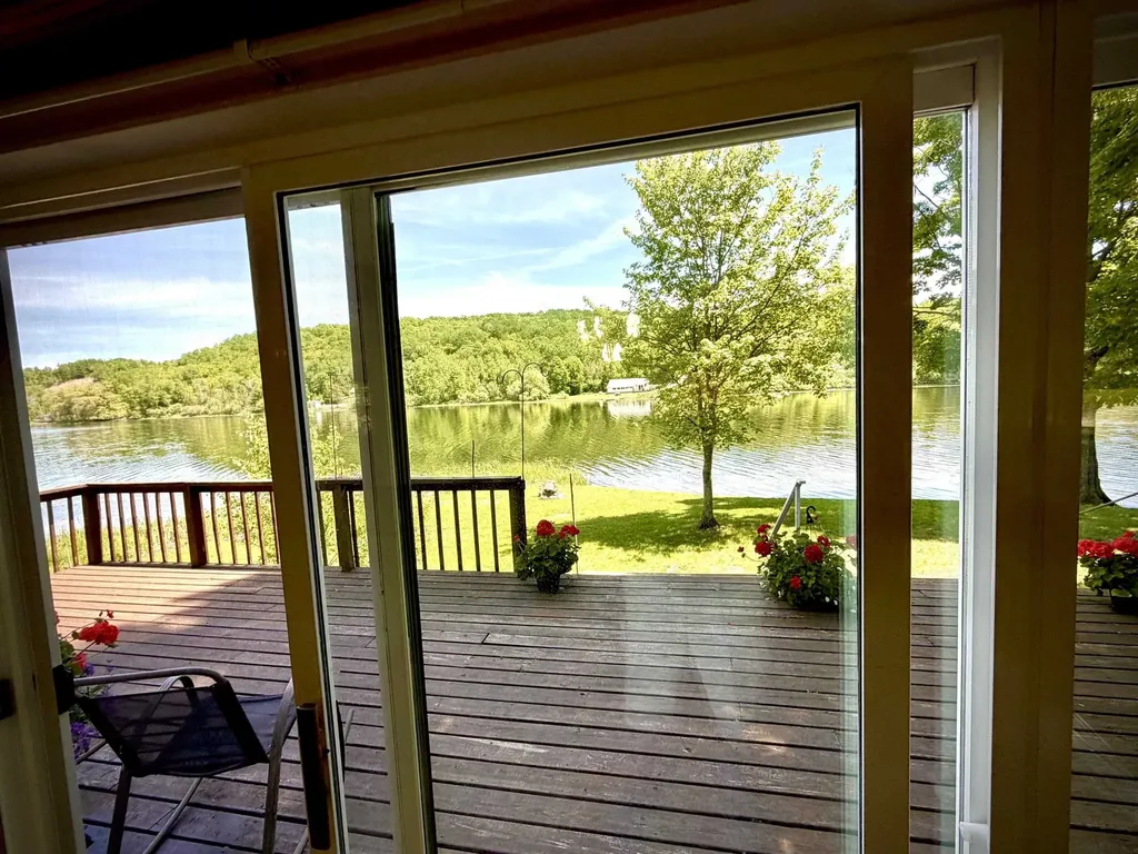 8614 Pete's Landing Banks Township MI 49729