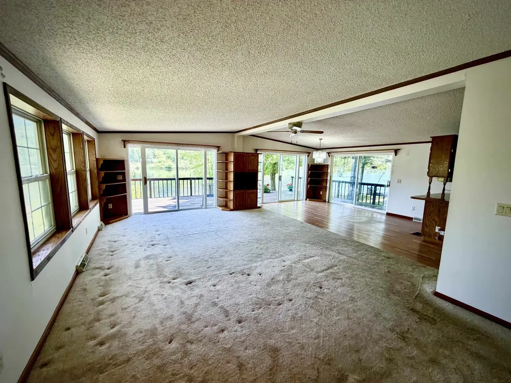 8614 Pete's Landing Banks Township MI 49729