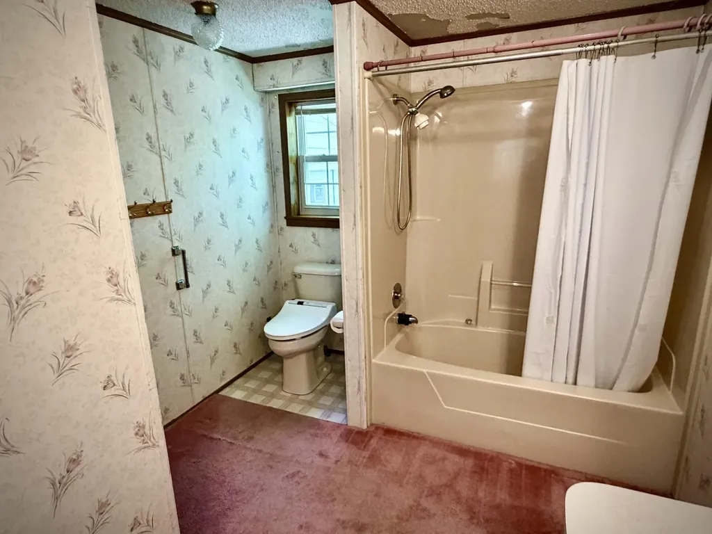 8614 Pete's Landing Banks Township MI 49729