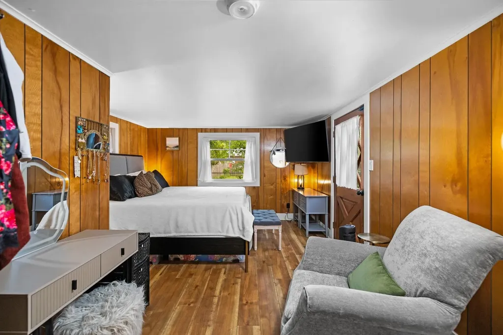 210 E Fourteenth Street Traverse City City MI 49684