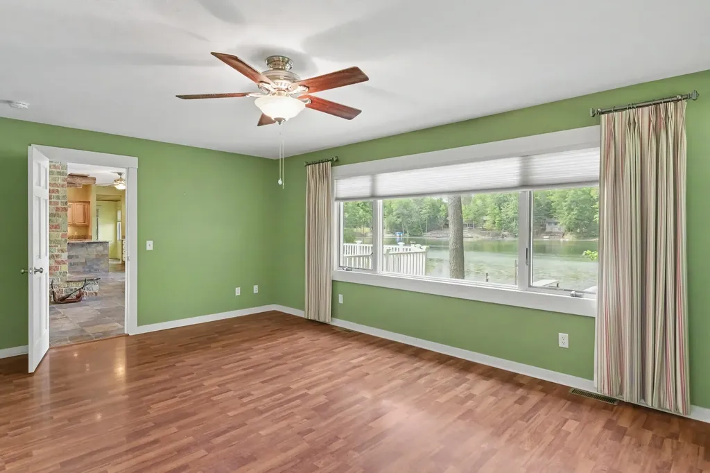 3870 Harolds Road East Bay Township MI 49696