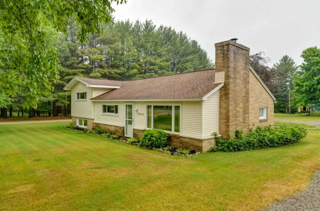 10741 N Long Lake Road Long Lake Township MI 49685