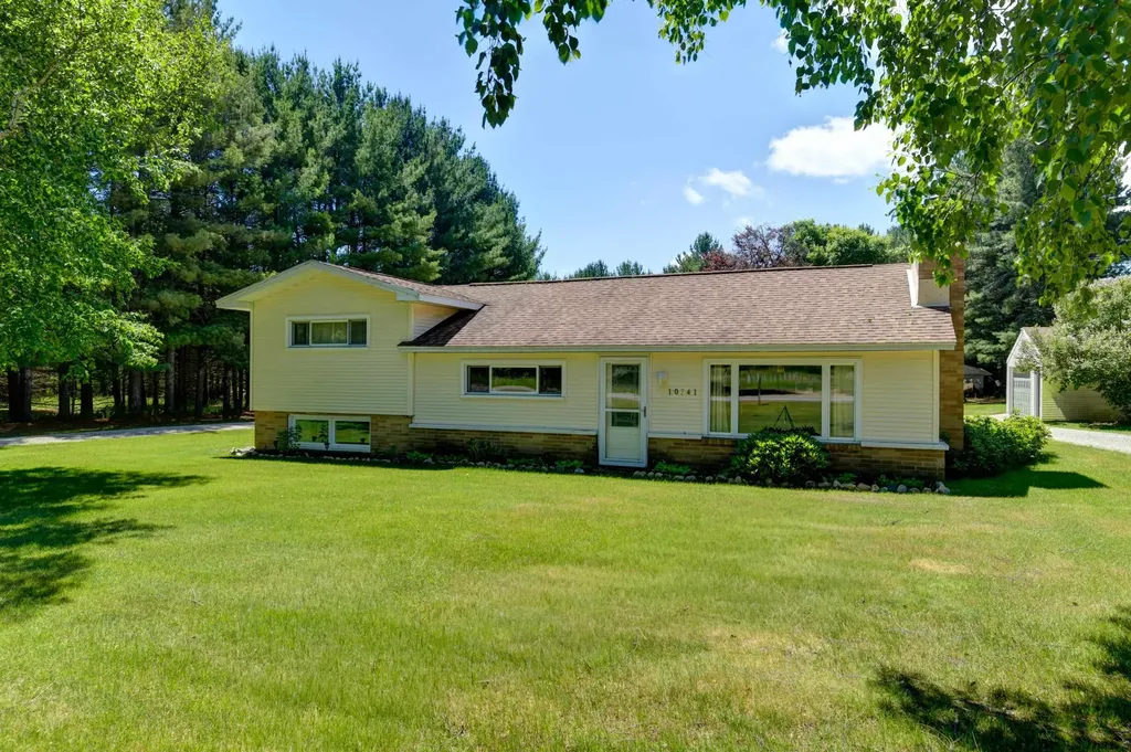 10741 N Long Lake Road Long Lake Township MI 49685