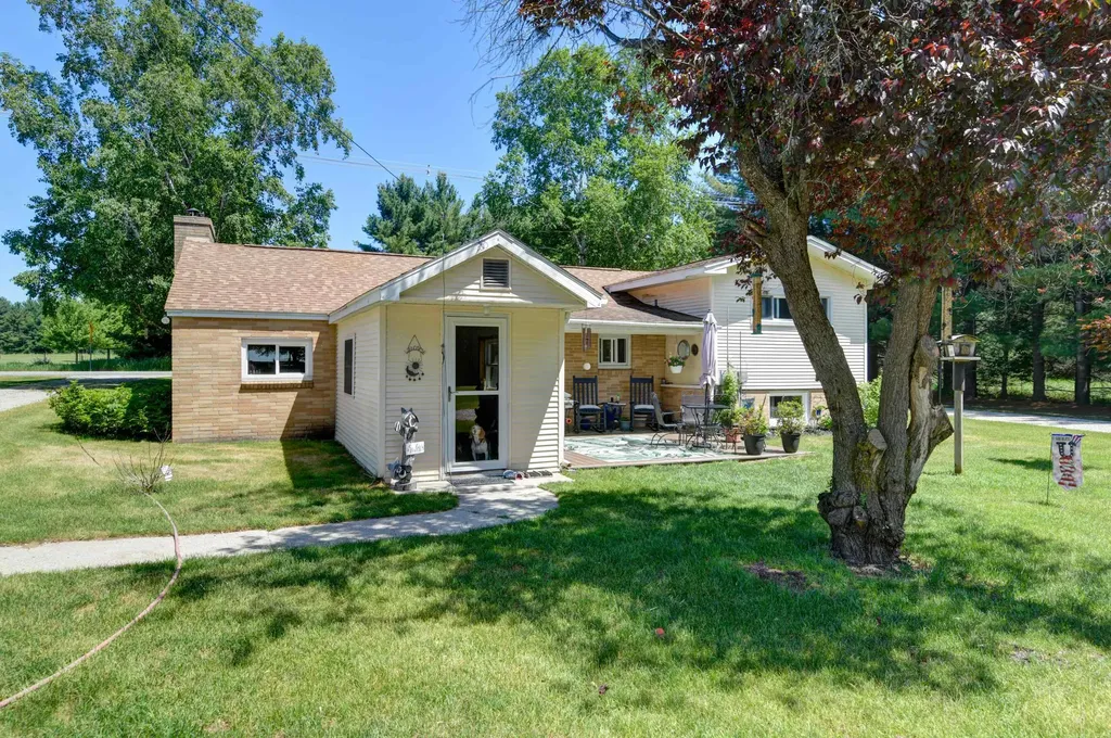 10741 N Long Lake Road Long Lake Township MI 49685
