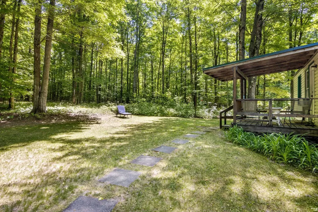 4501 Oslund Road Kearney Township MI 49659