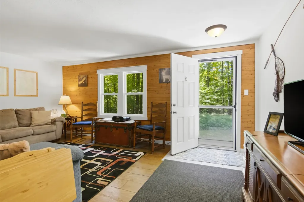 4501 Oslund Road Kearney Township MI 49659