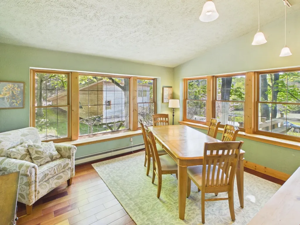 10953 E Pobuda Road Leelanau Township MI 49682