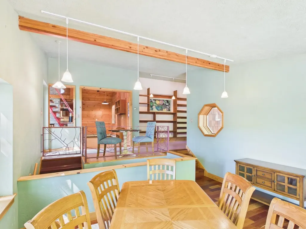 10953 E Pobuda Road Leelanau Township MI 49682
