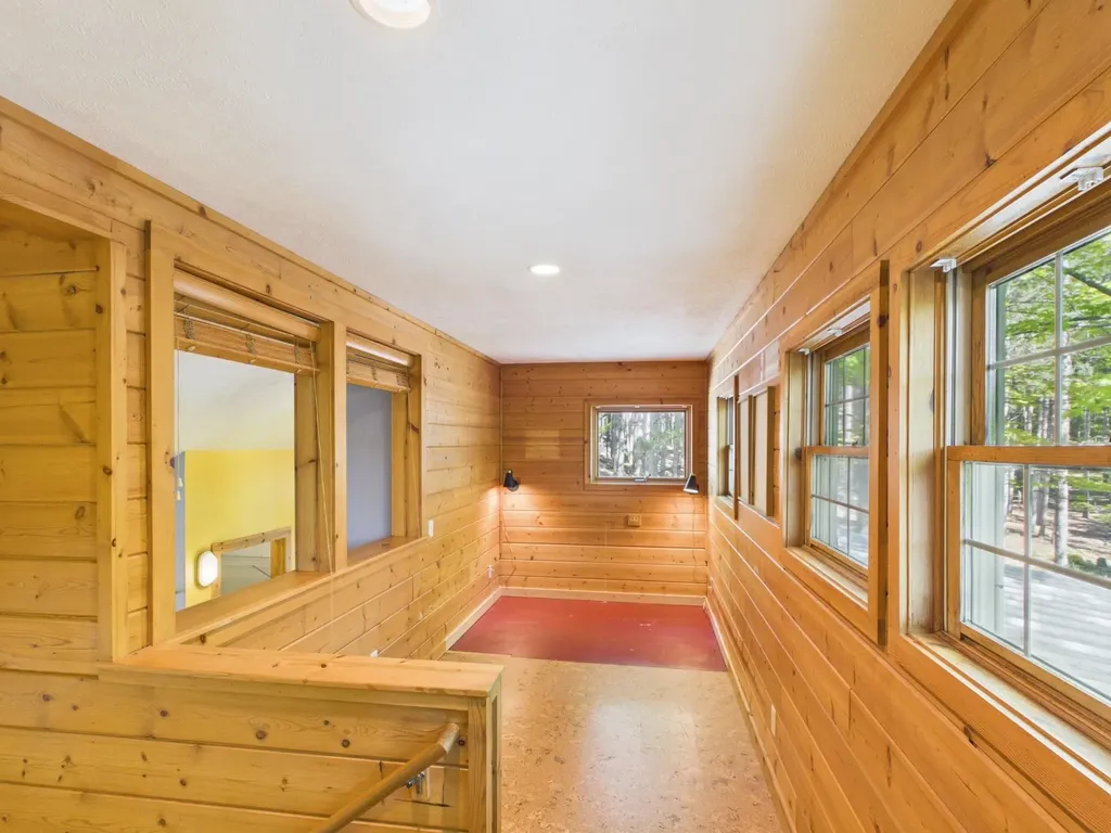 10953 E Pobuda Road Leelanau Township MI 49682