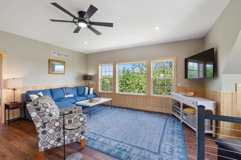 9235 Bailey Road South Arm Township MI 49727