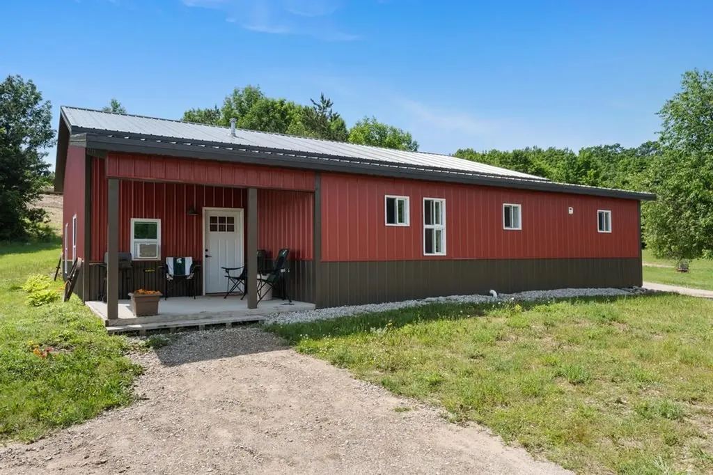 9235 Bailey Road South Arm Township MI 49727