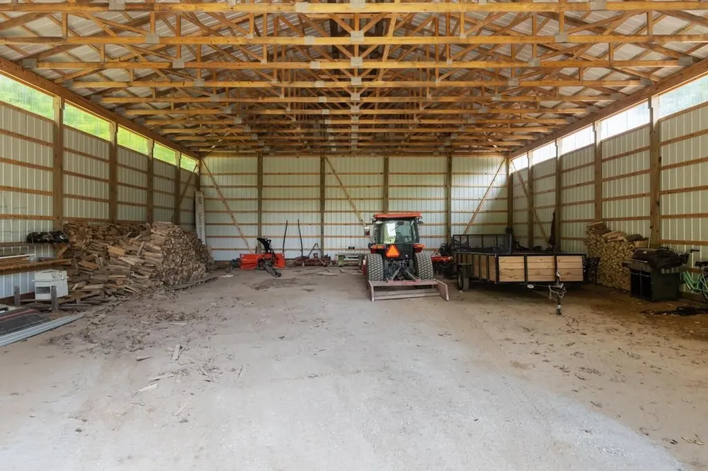 9235 Bailey Road South Arm Township MI 49727