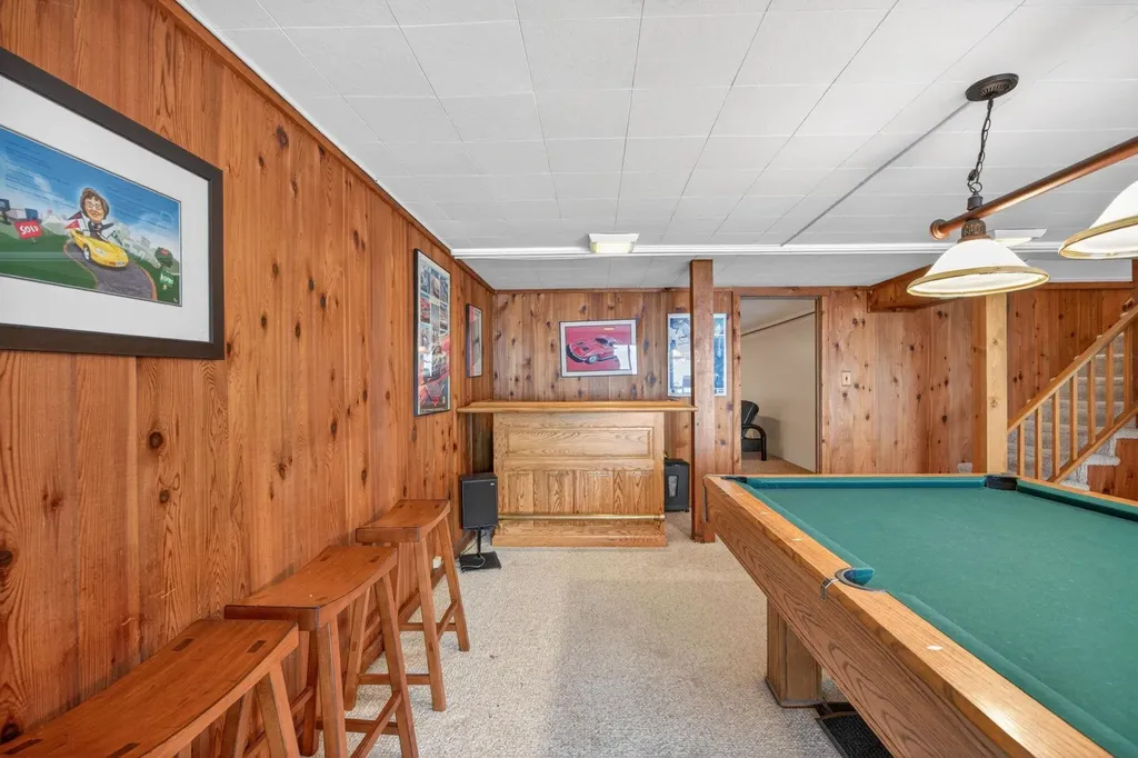 1020 Sunnyside Drive Cadillac City MI 49601