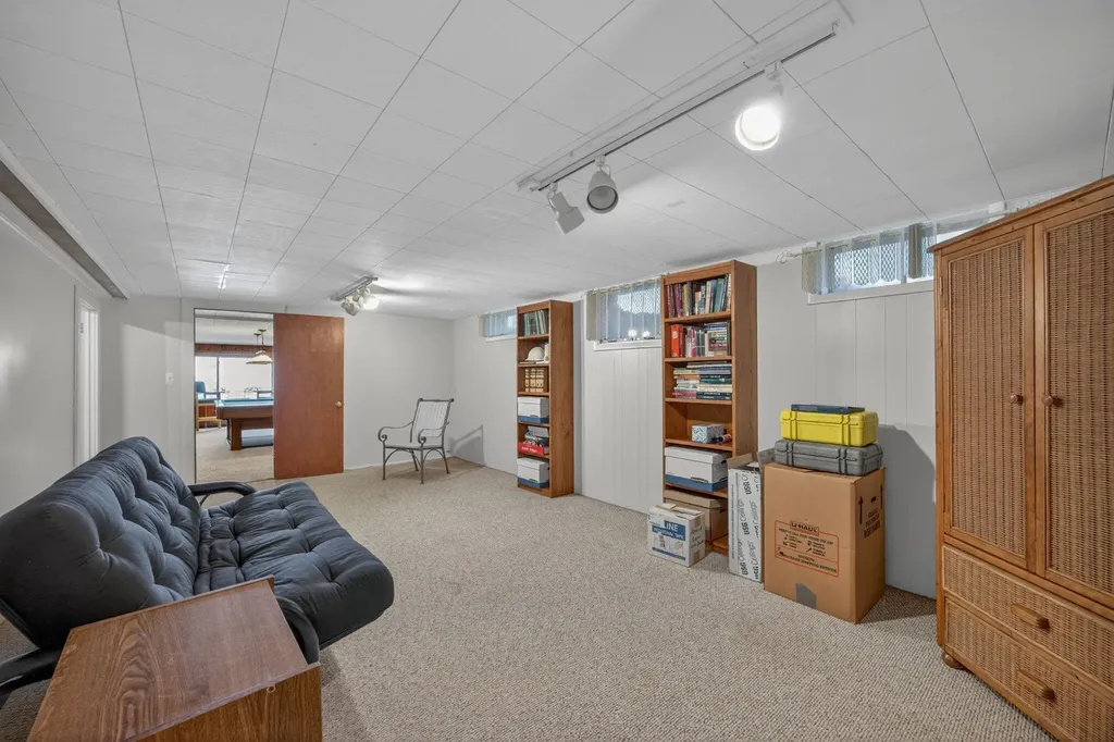 1020 Sunnyside Drive Cadillac City MI 49601