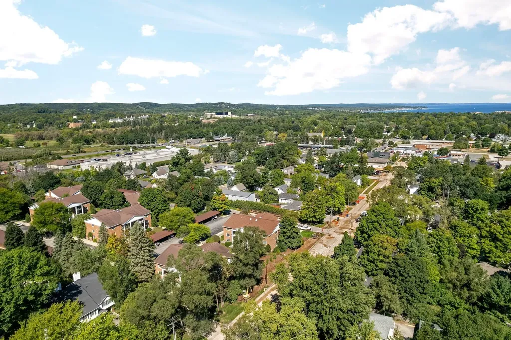 540 Georgetown Drive Traverse City City MI 49684