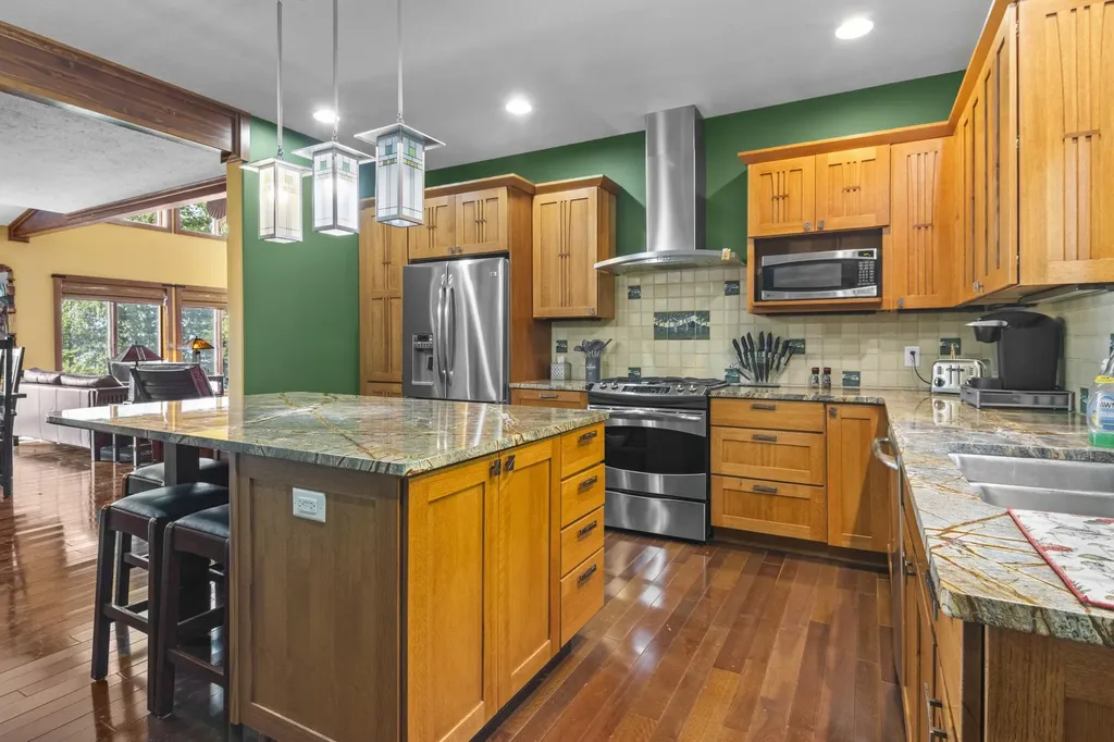 10242 E Elk Lake Drive Milton Township MI 49676