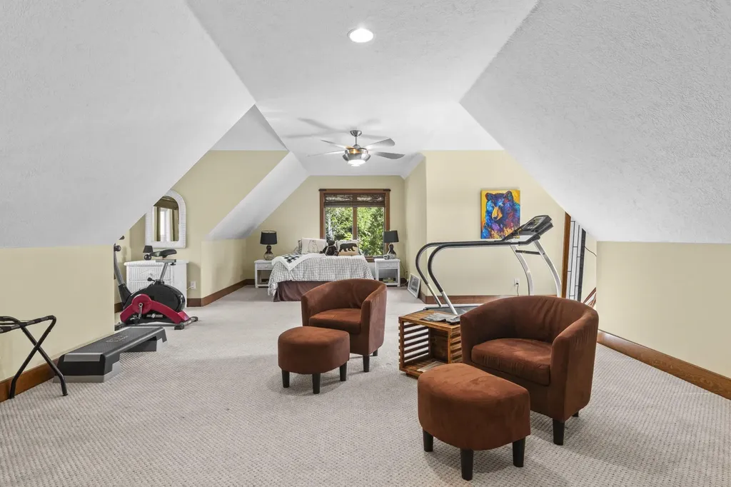 10242 E Elk Lake Drive Milton Township MI 49676