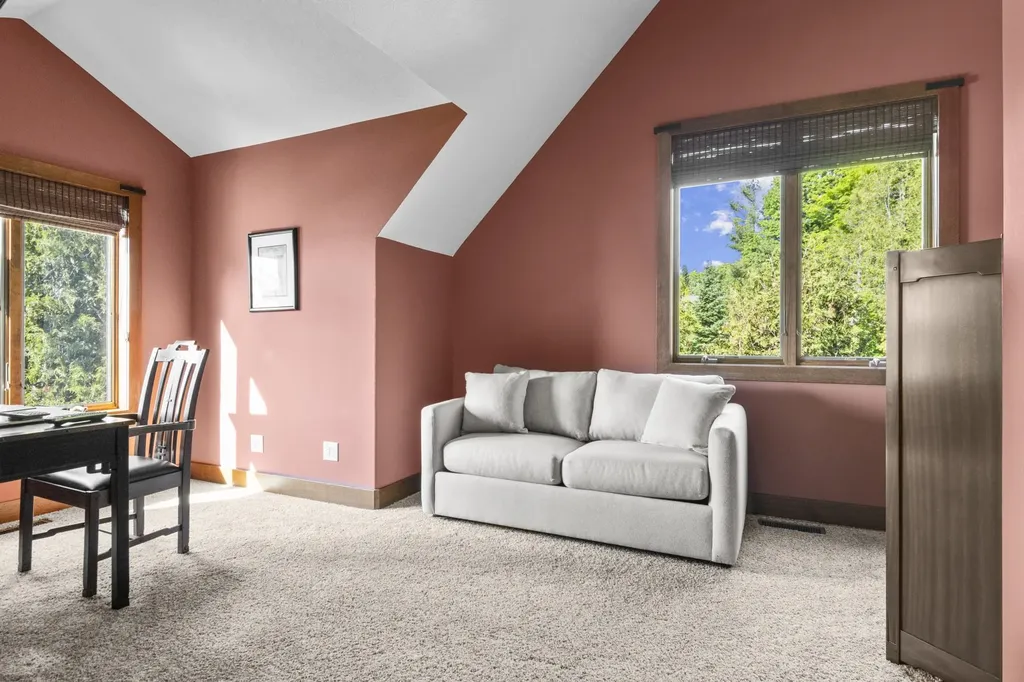 10242 E Elk Lake Drive Milton Township MI 49676