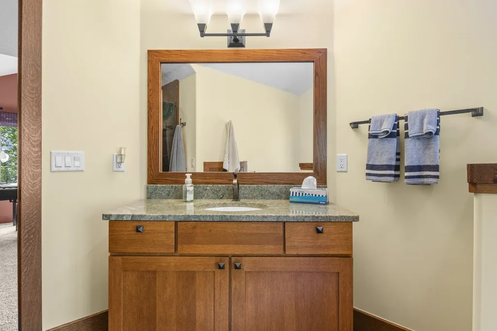 10242 E Elk Lake Drive Milton Township MI 49676