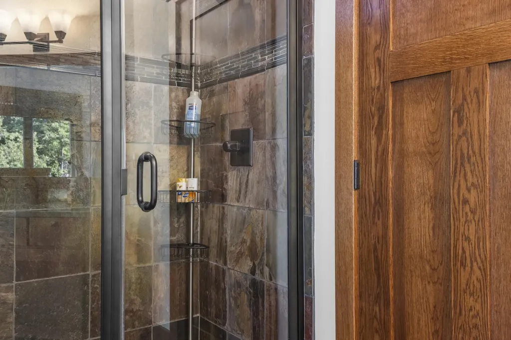 10242 E Elk Lake Drive Milton Township MI 49676