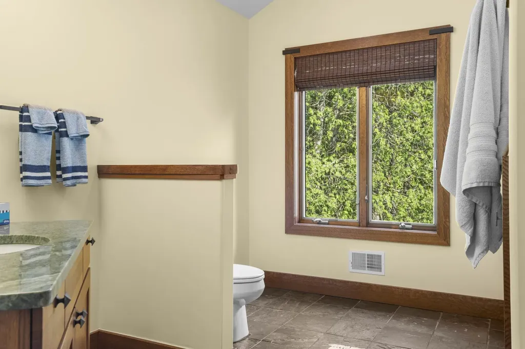10242 E Elk Lake Drive Milton Township MI 49676