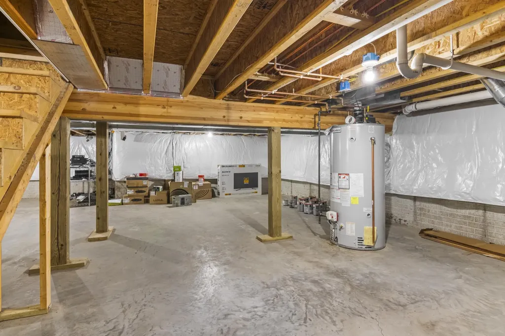 10242 E Elk Lake Drive Milton Township MI 49676