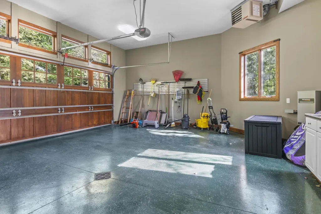 10242 E Elk Lake Drive Milton Township MI 49676