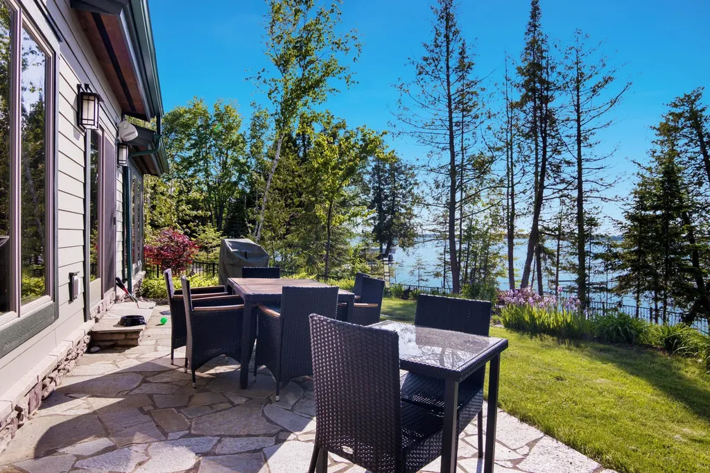 10242 E Elk Lake Drive Milton Township MI 49676