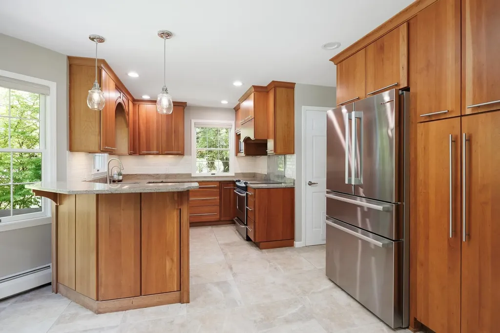6918 Logan Lane Peninsula Township MI 49686