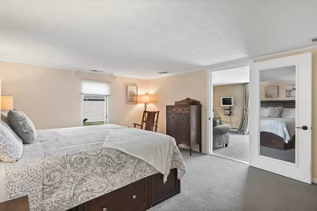 553 S Lake Shore Drive Leland Township MI 49653