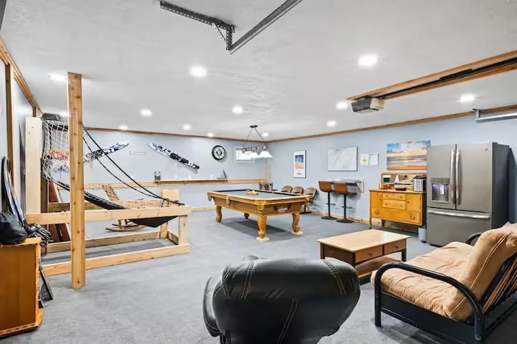 553 S Lake Shore Drive Leland Township MI 49653