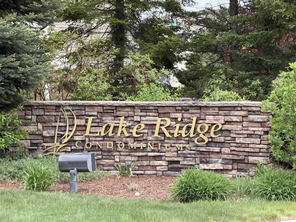 1122 Lake Ridge Drive Traverse City City MI 49684