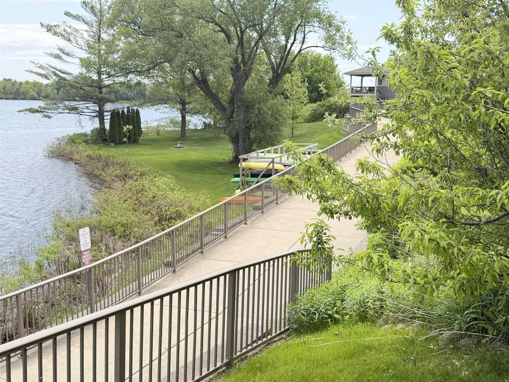 1122 Lake Ridge Drive Traverse City City MI 49684