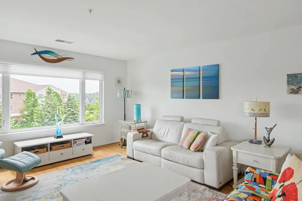1122 Lake Ridge Drive Traverse City City MI 49684