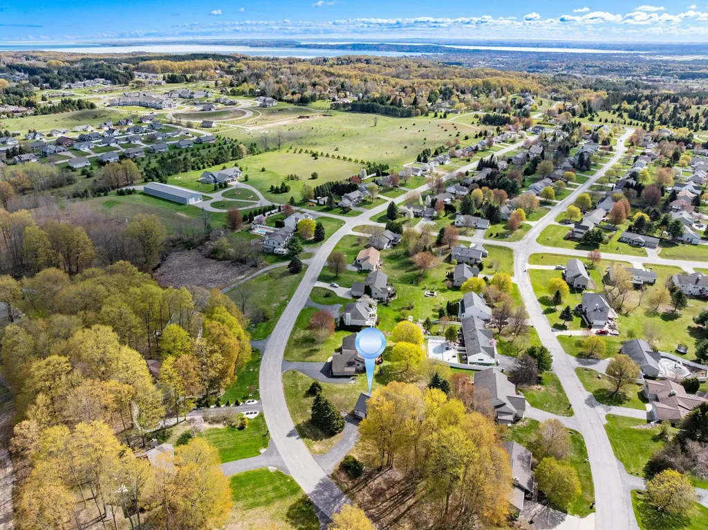 5270 N Liberty Garfield Charter Township MI 49685